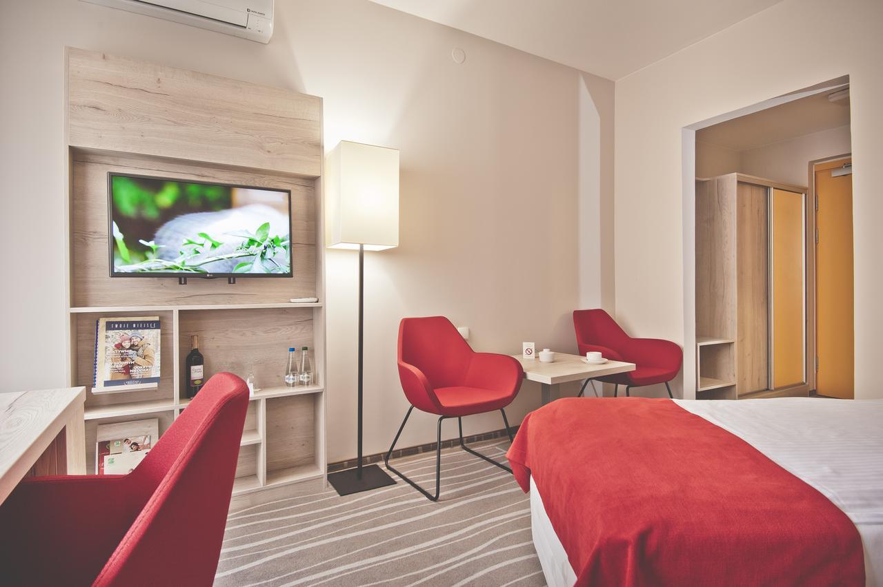 Hotel Akwawit เลชโน ภายนอก รูปภาพ